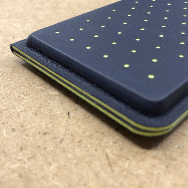 Thermoformed wallet